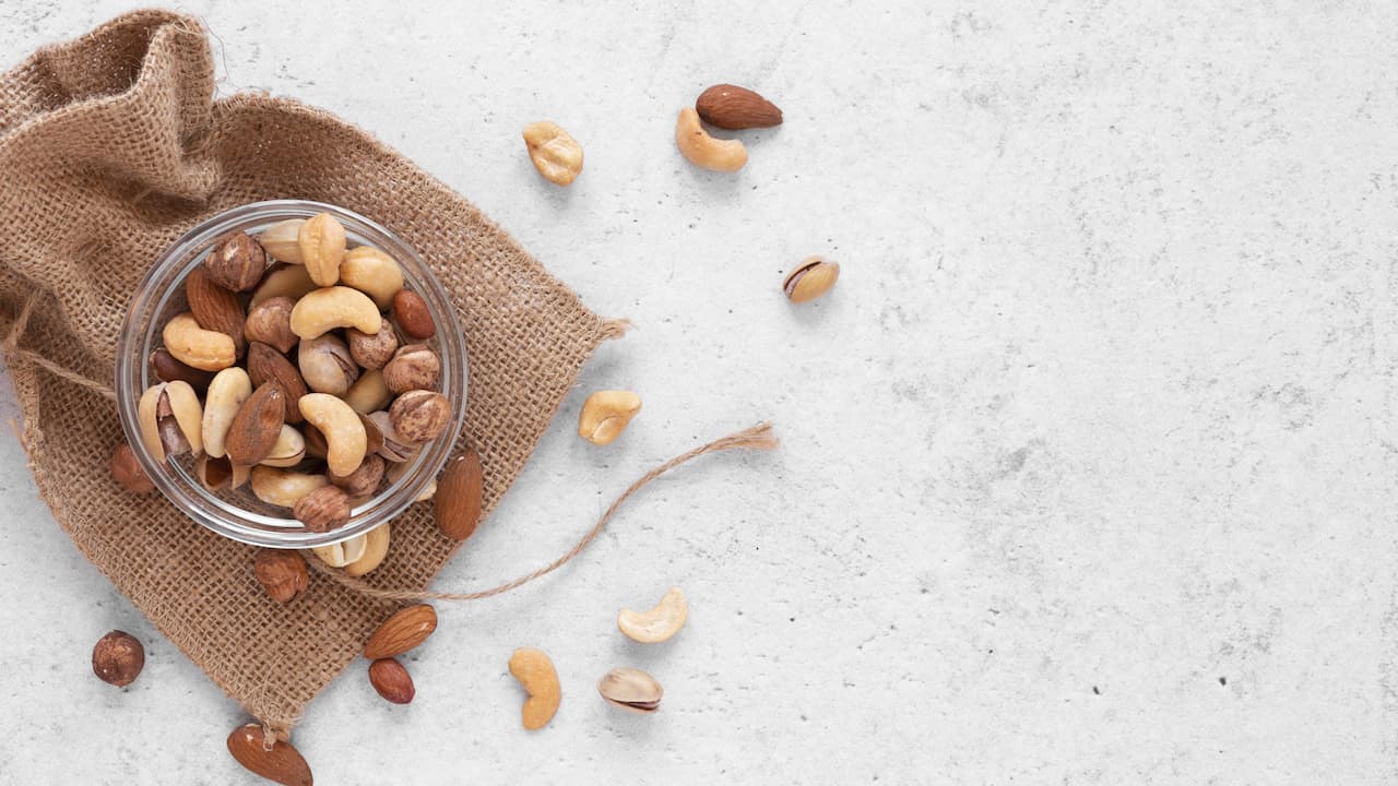 Best time to eat these nuts for weight loss